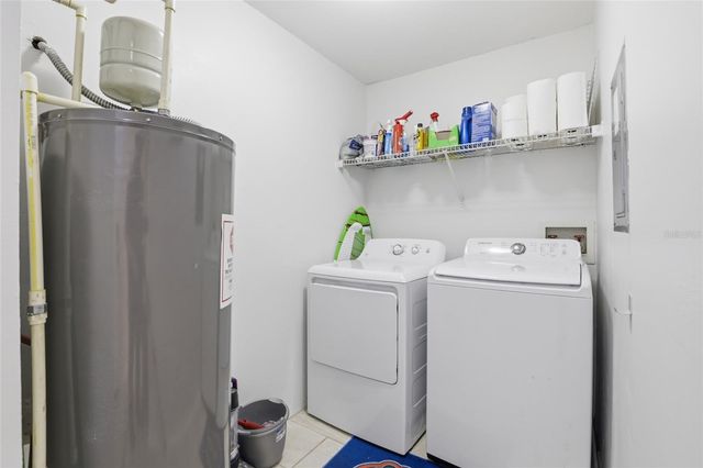 3921 SW 34TH STREET 307, Gainesville, FL 32608