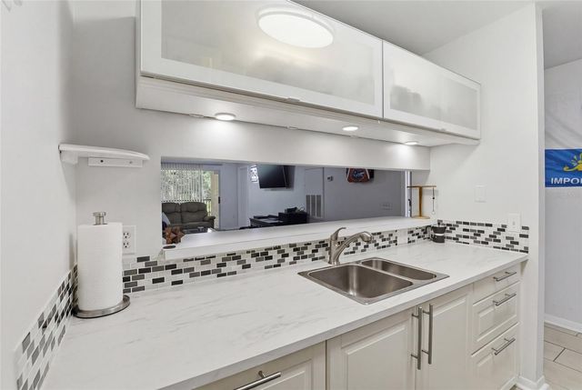 3921 SW 34TH STREET 307, Gainesville, FL 32608
