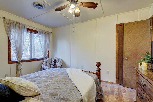 19518 S Dobbs Road, Newalla, OK 74857