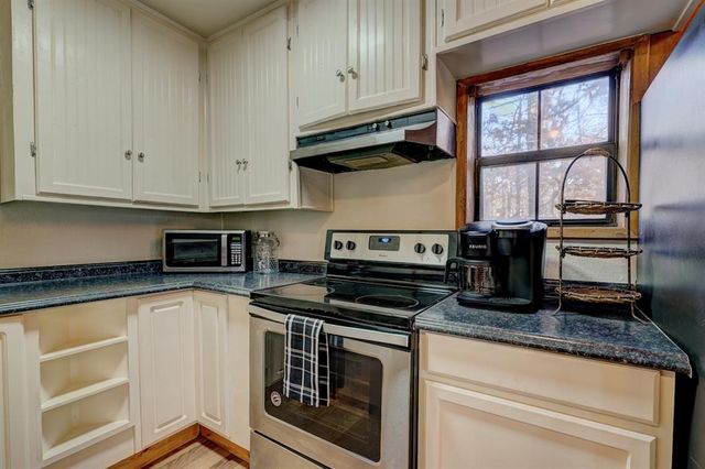 19518 S Dobbs Road, Newalla, OK 74857
