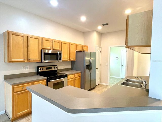 24622 PORTOFINO DRIVE, Lutz, FL 33559