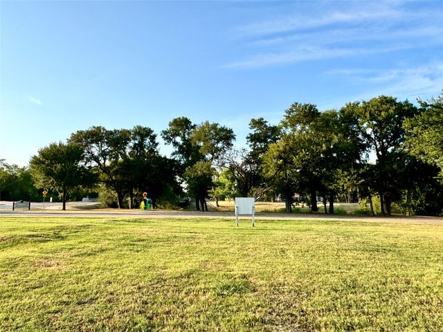 3740 Bayside Street, Dallas, TX 75212