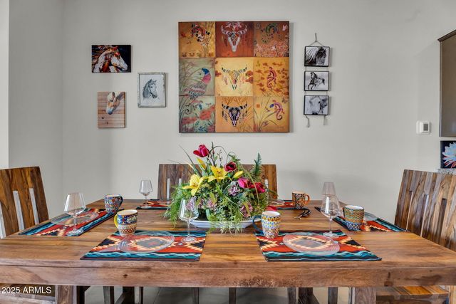 866 W FLATIRON Trail W, Apache Junction, AZ 85120