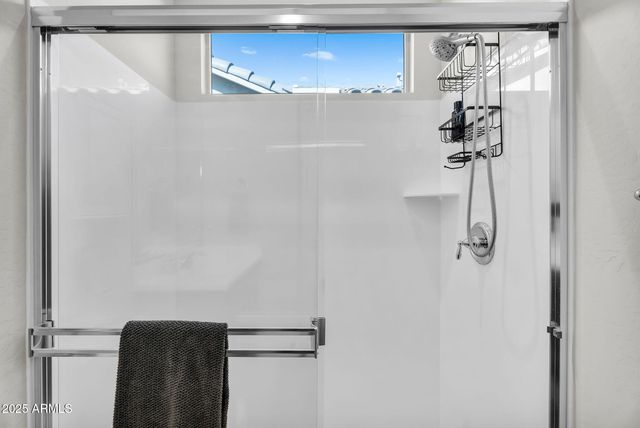 866 W FLATIRON Trail W, Apache Junction, AZ 85120