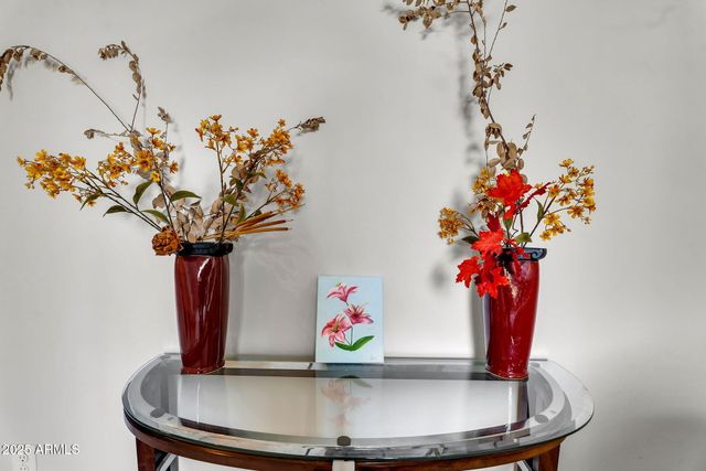 866 W FLATIRON Trail W, Apache Junction, AZ 85120