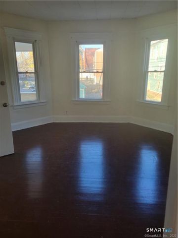 45 Warrenton Avenue 1st Floor, Hartford, CT 06105