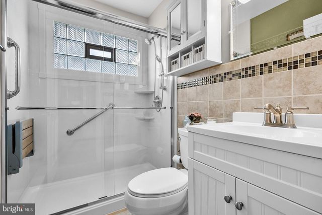 419 DELVIEW LN, Delanco, NJ 08075