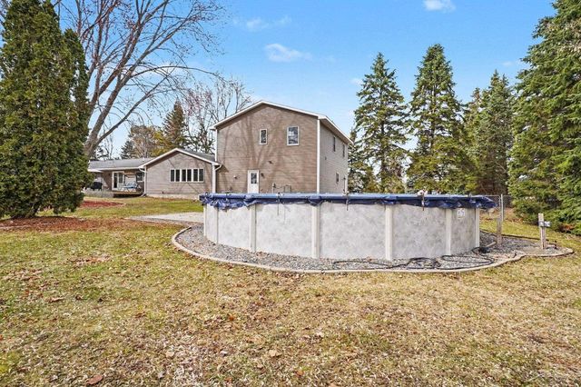 2148 E Wheeler Road, Bay City, MI 48706