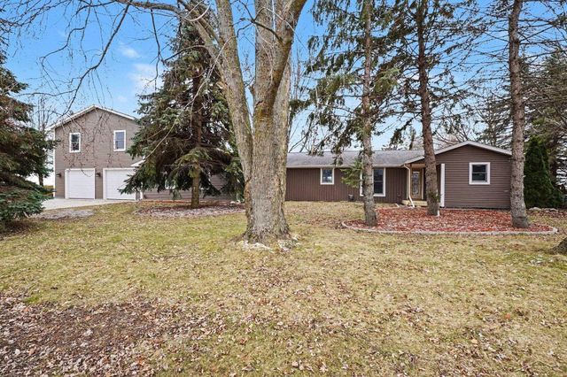 2148 E Wheeler Road, Bay City, MI 48706