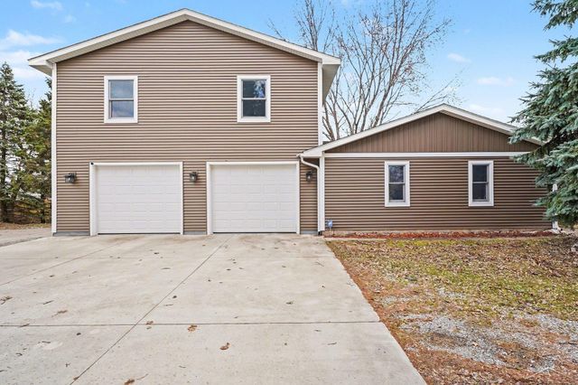 2148 E Wheeler Road, Bay City, MI 48706