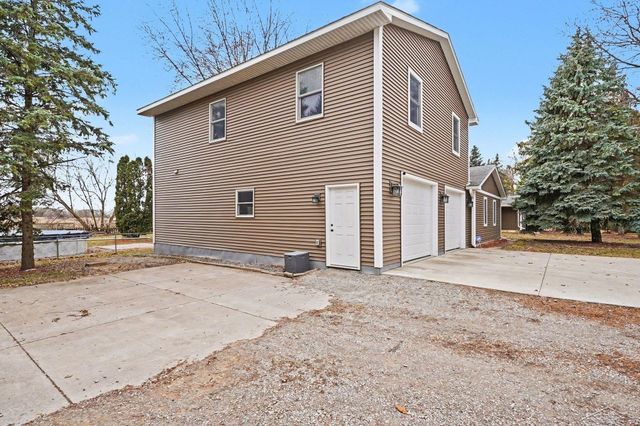 2148 E Wheeler Road, Bay City, MI 48706