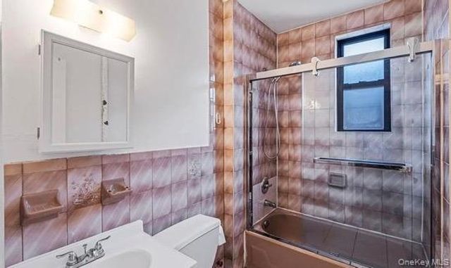 15517 Sanford Avenue 2E, Flushing, NY 11355