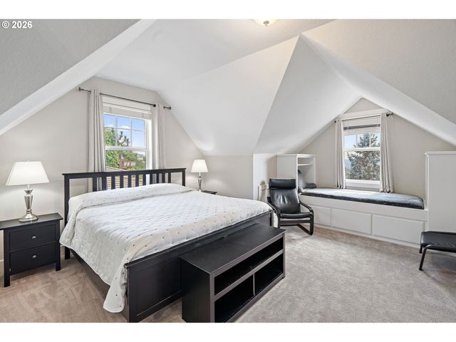 9223 Nw FINZER Ct, Portland, OR 97229