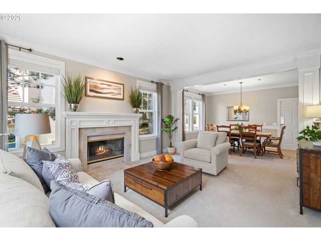 9223 Nw FINZER Ct, Portland, OR 97229