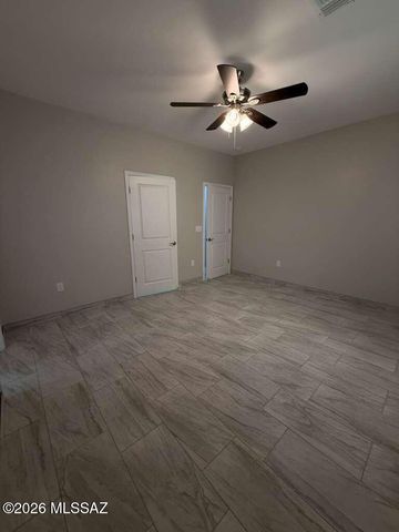 55 Calle Etopia, Rio Rico, AZ 85648