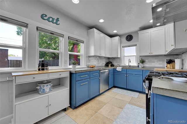 1208 S Pennsylvania Street, Denver, CO 80210