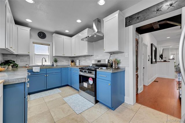 1208 S Pennsylvania Street, Denver, CO 80210