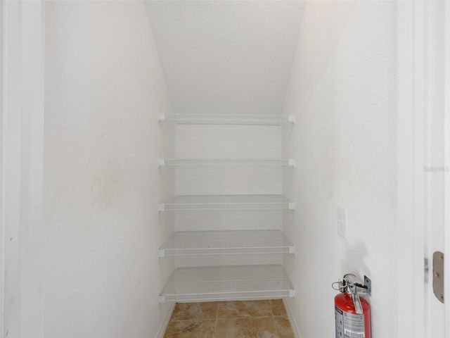 1300 SEBURN ROAD, Apopka, FL 32703