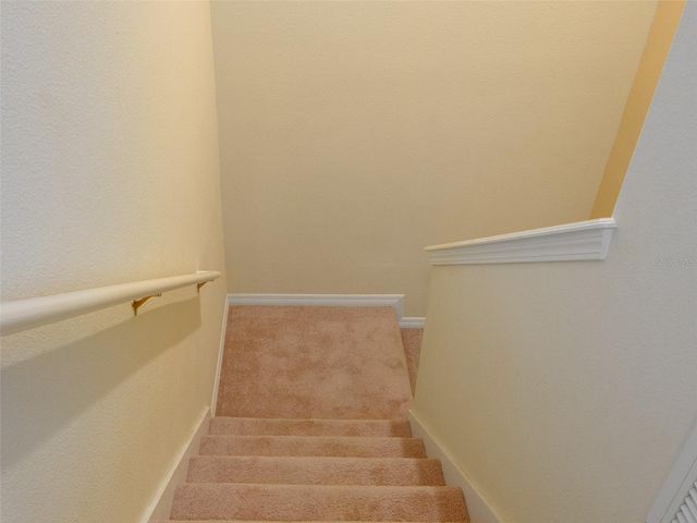 1300 SEBURN ROAD, Apopka, FL 32703