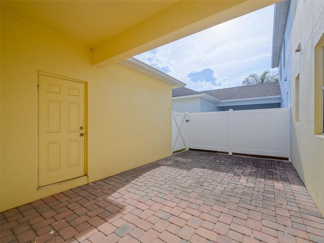 1300 SEBURN ROAD, Apopka, FL 32703