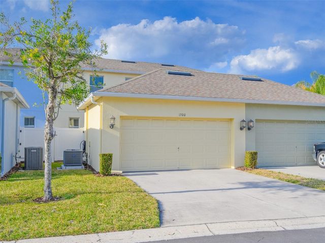 1300 SEBURN ROAD, Apopka, FL 32703