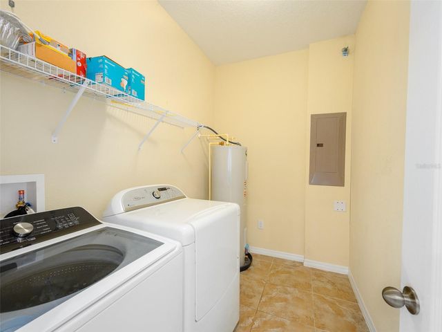 1300 SEBURN ROAD, Apopka, FL 32703