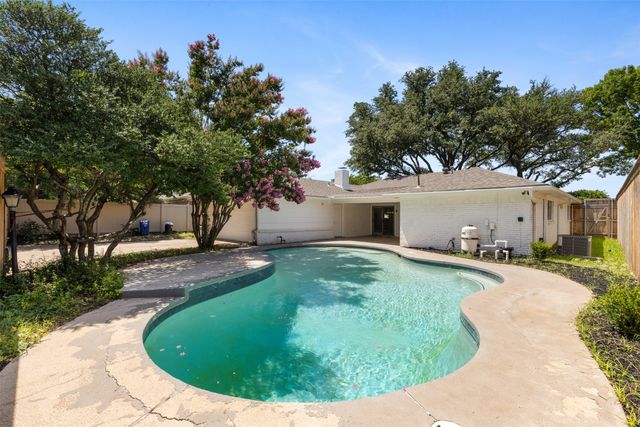 1325 Melrose Drive, Richardson, TX 75080