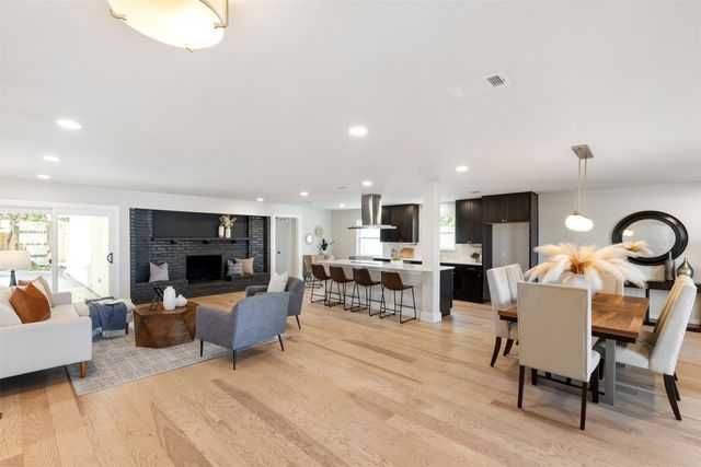 1325 Melrose Drive, Richardson, TX 75080