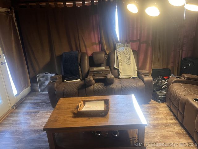 150 Oaks Road, Eucha, OK 74342