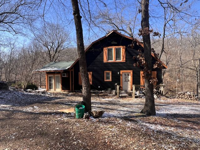 150 Oaks Road, Eucha, OK 74342