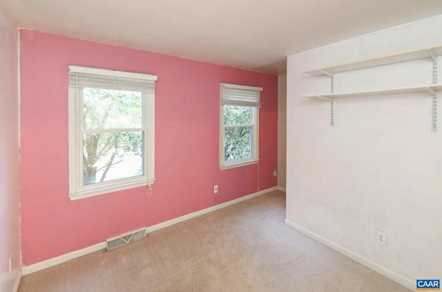 136 BRANDYWINE CT, Charlottesville, VA 22901