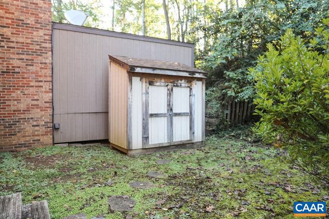 136 BRANDYWINE CT, Charlottesville, VA 22901