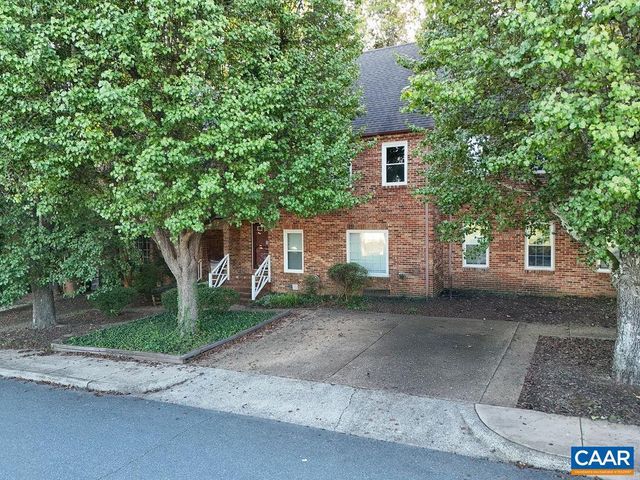 136 BRANDYWINE CT, Charlottesville, VA 22901