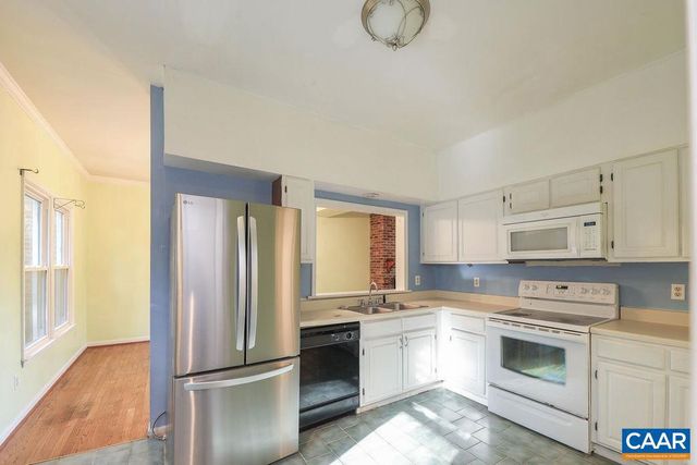 136 BRANDYWINE CT, Charlottesville, VA 22901