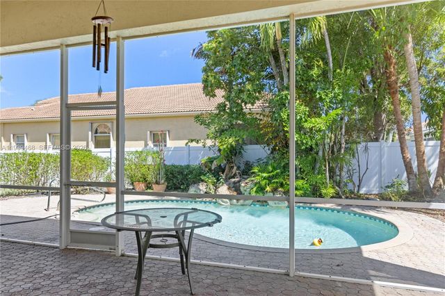 15379 Fiorenza Cir, Delray Beach, FL 33446