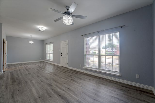 4005 Baywatch Drive, Rowlett, TX 75088