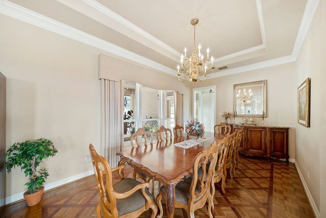 305 Lakewood Dr, Kerrville, TX 78028