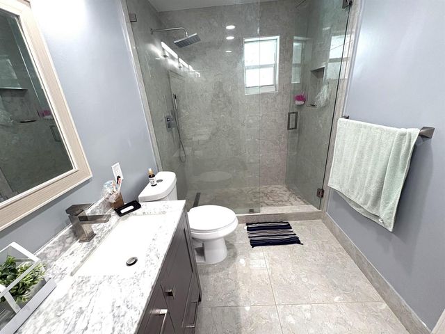 1401 NW 75th Terrace, Plantation, FL 33313