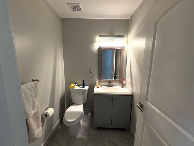 1401 NW 75th Terrace, Plantation, FL 33313