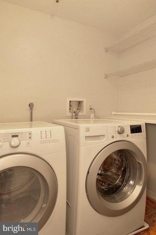 Image 22 of property listing at 13103 MILLHAVEN PL #8-E, Germantown, MD 20874