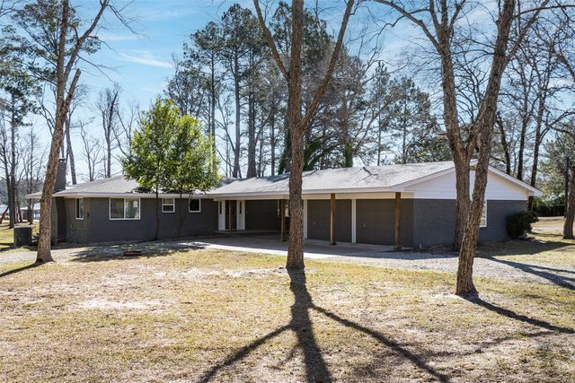 8014 Blue Bird Lane, Athens, TX 75752