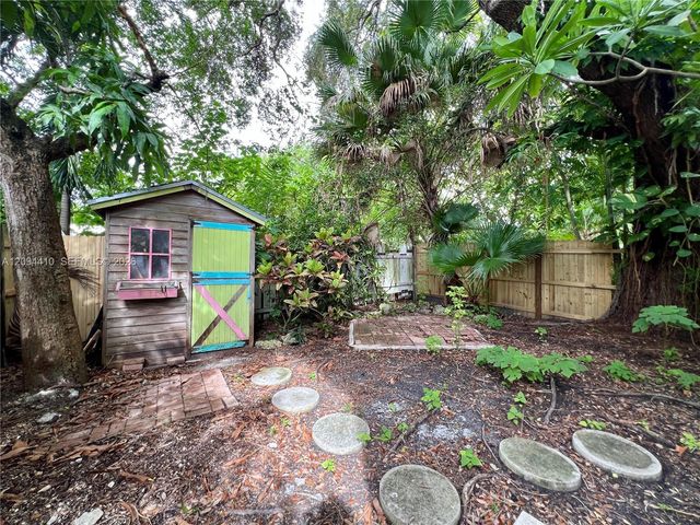 3158 Carter Street, Miami, FL 33133