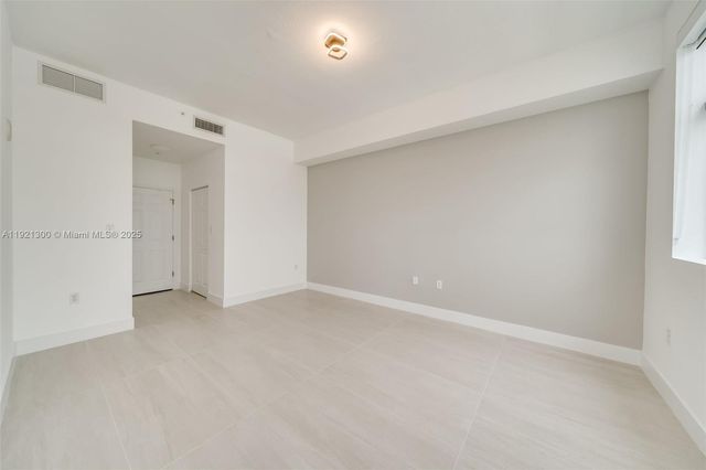 140 S Dixie Hwy 1007, Hollywood, FL 33020