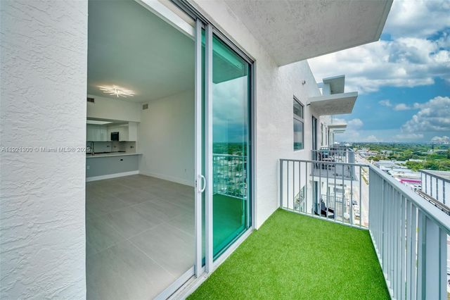 140 S Dixie Hwy 1007, Hollywood, FL 33020