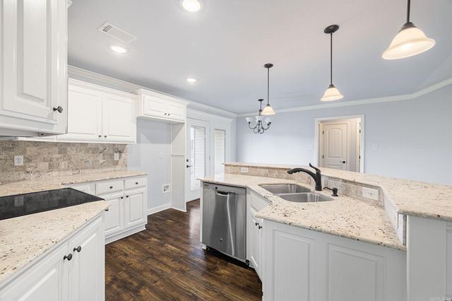 337 Austin Creek Dr, Austin, AR 72007