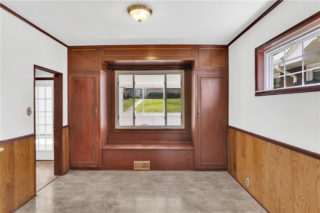 2355 E Beckert Ave, Reserve, PA 15212
