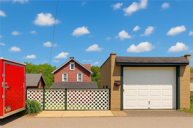 2355 E Beckert Ave, Reserve, PA 15212