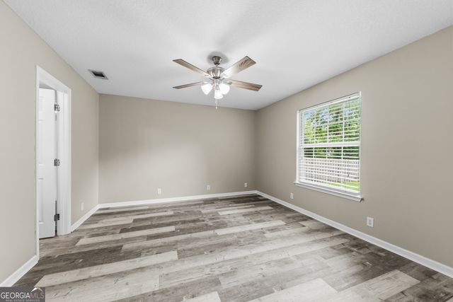 132 Lake Victoria Drive, Kingsland, GA 31548