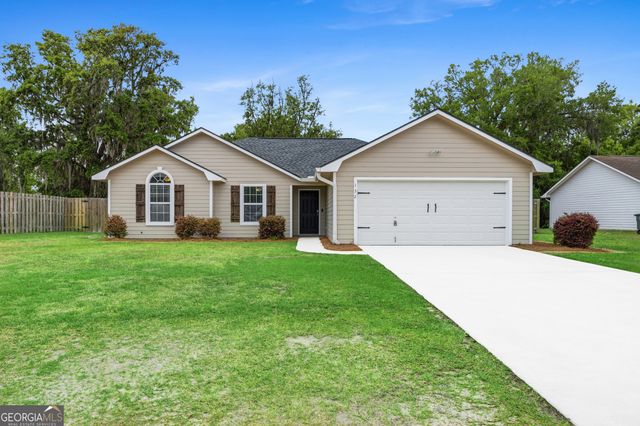 132 Lake Victoria Drive, Kingsland, GA 31548