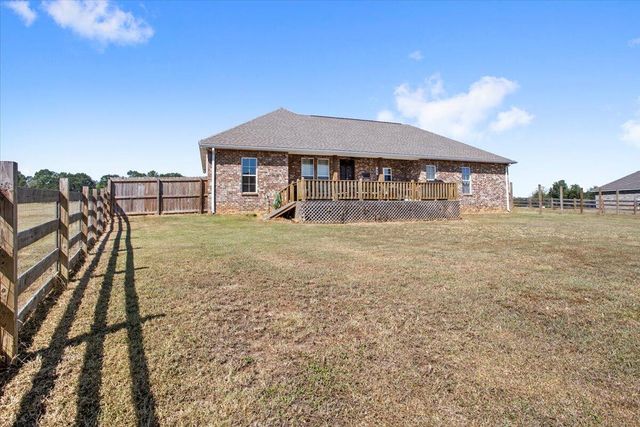 1562 Oloh Rd., Sumrall, MS 39482